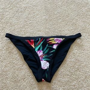Hurley patterned bikini bottom